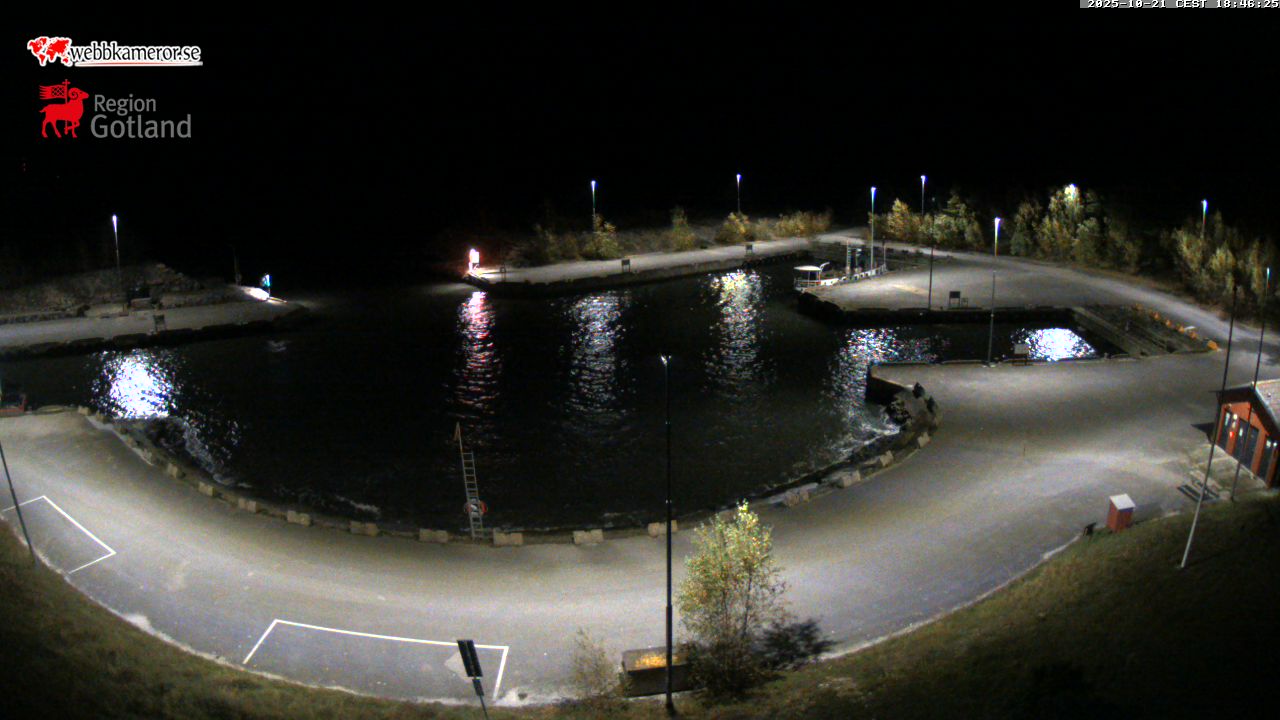 Gotland, Vändburg, udsigt mod fiskerihavnen / gæstehavnen
