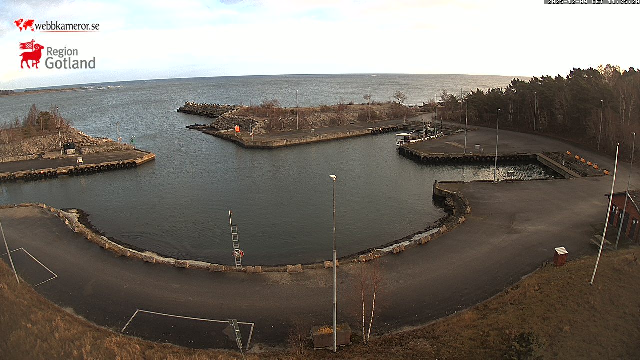 Gotland, Vändburg, vy mot fiskehamnen / gästhamnen