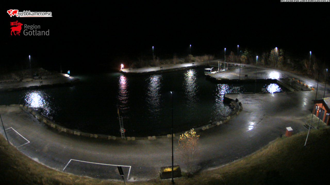 Gotlanti, Vändburg, näkymä kalasatamaan / vierassatamaan